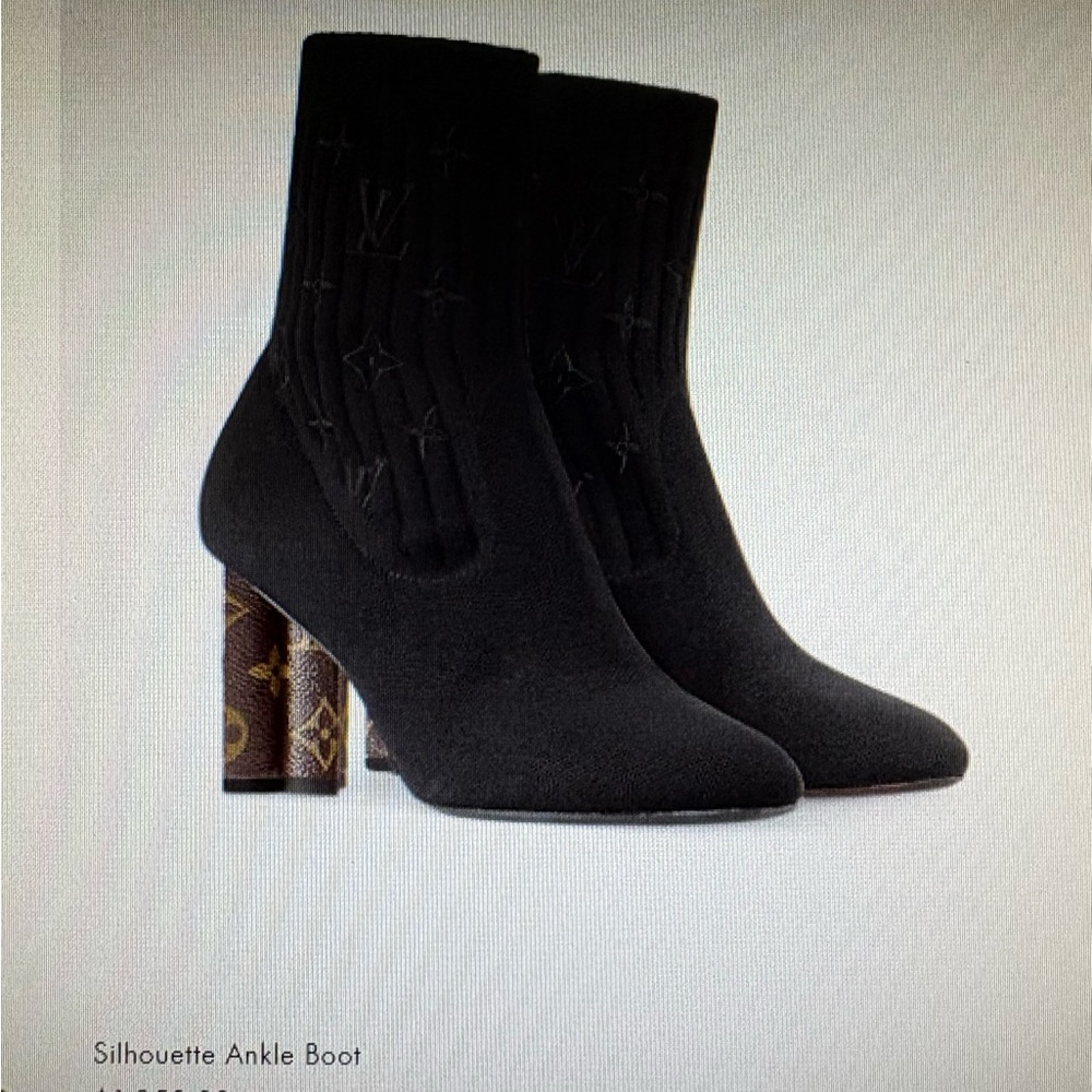 Louis Vuitton Black Ankle Boots with Monogram Heel